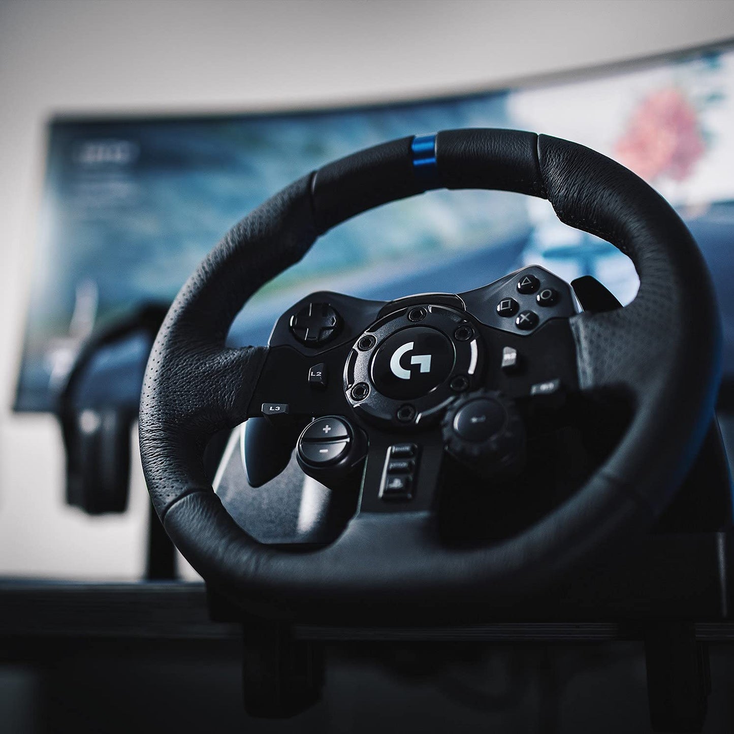 Logitech G G923 Driving Force Yarış Direksiyonu, Aşamalı Fren Pedalı, Alüminyum, Çelik ve Deri Yapı, Xbox/PS3/PS4/PS5/PC ile Uyumlu, Trueforce Teknolojisi, Aşamalı Fren Pedalı, Siyah