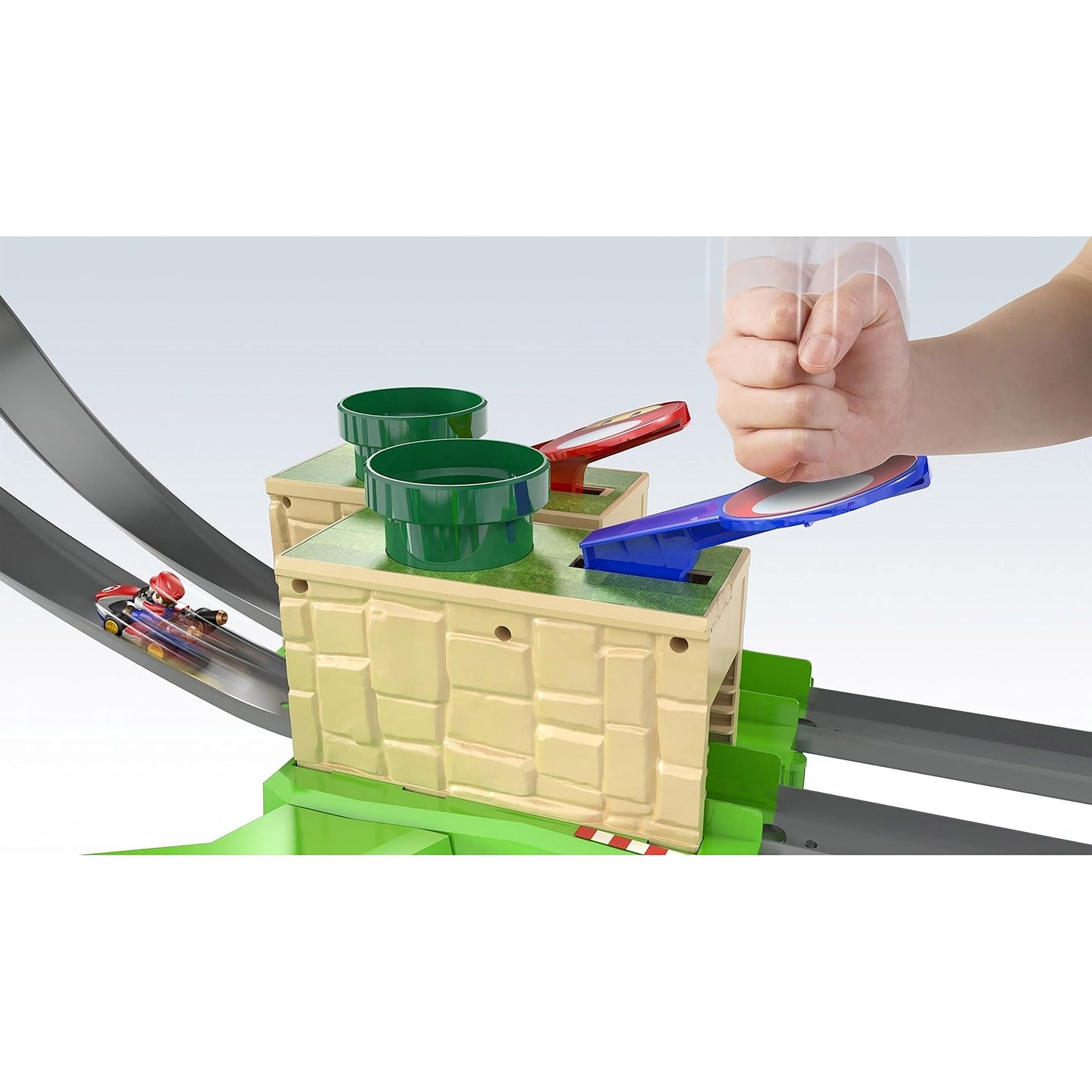 Hot Wheels Mario Kart Çılgın Dönüş Parkuru Yarış Seti, 5 yaş ve üzeri, GHK15