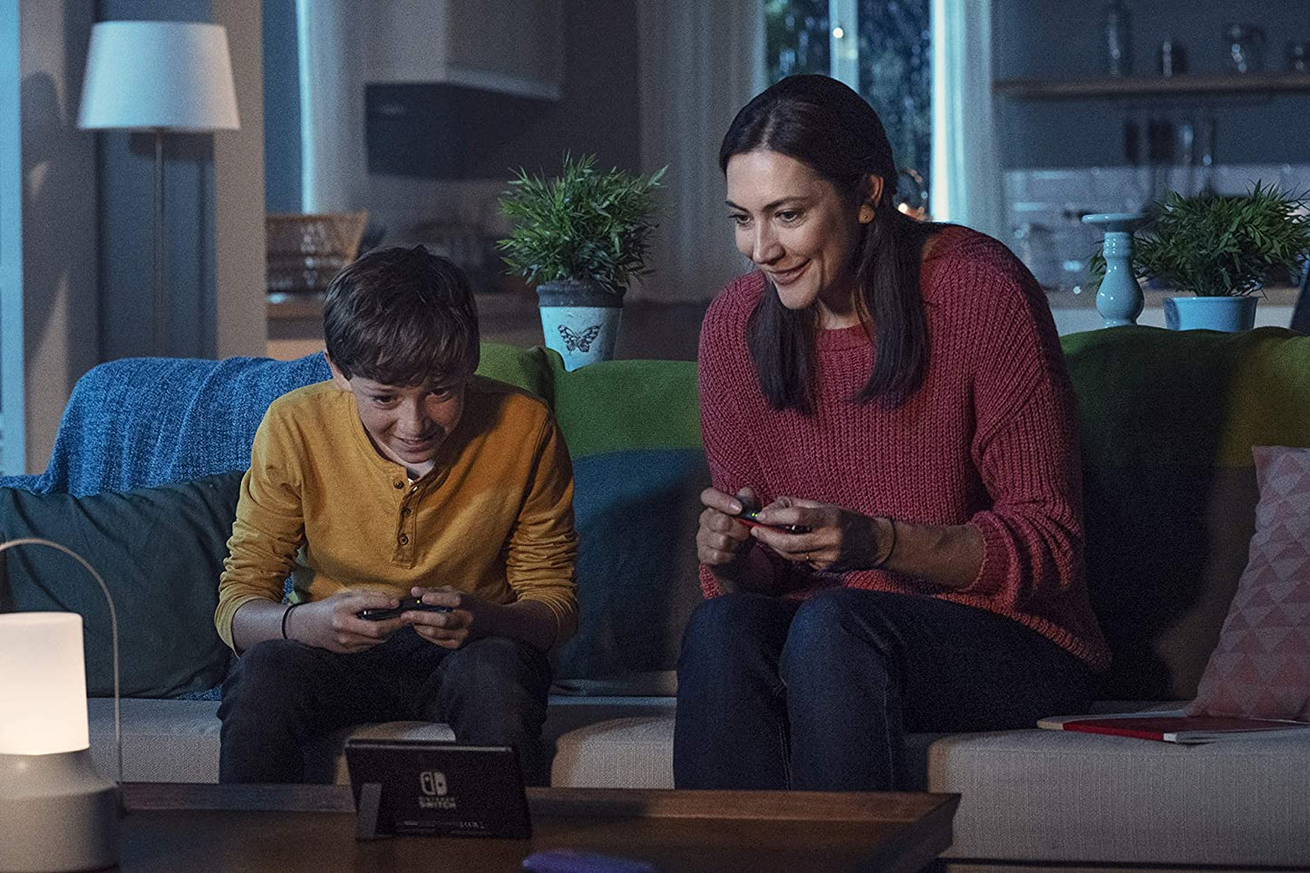 Nintendo Switch Mavi Kırmızı Joy-Con Konsol - Yeni Geliştirilmiş Batarya 2.EL