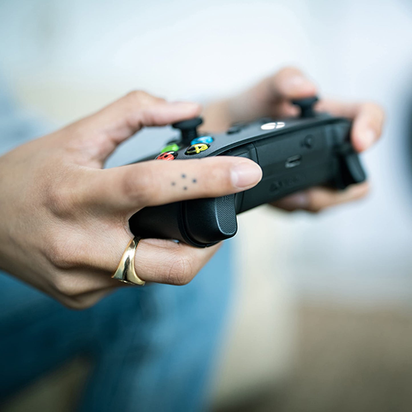 Microsoft Xbox Wireless Controller Siyah, 9. Nesil (Microsoft Türkiye Garantili) [video game]