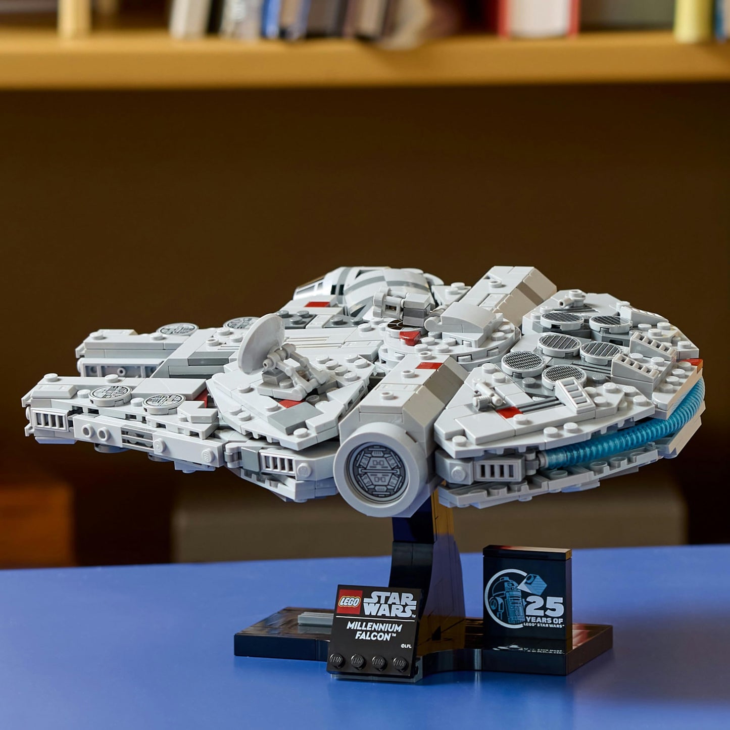 LEGO Star Wars Millennium Falcon 75375 - Star Wars Seven Yetişkinler için İnşa Edilebilen Koleksiyonluk Yaratıcı Starship Modeli Yapım Seti (921 Parça)