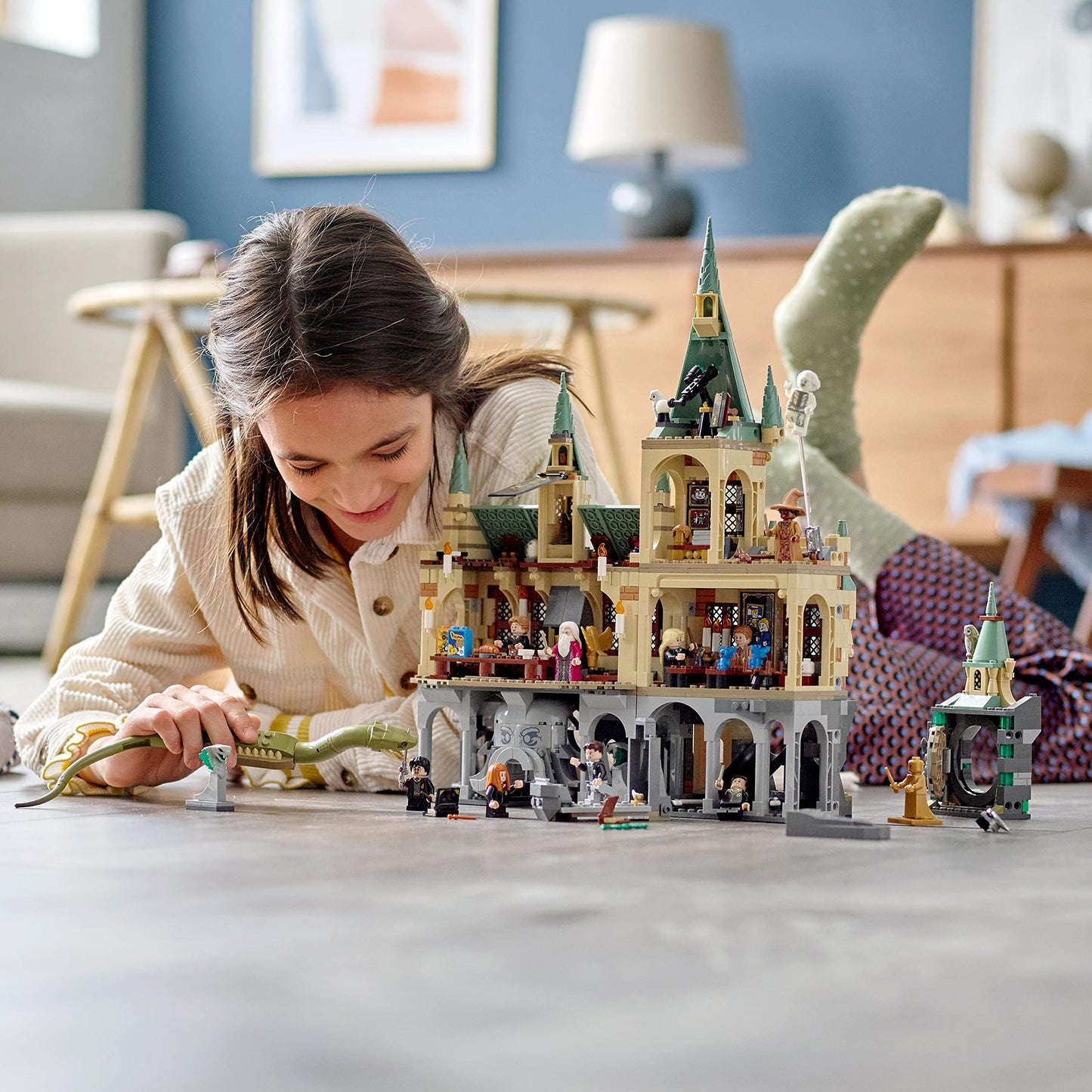 LEGO Harry Potter Hogwarts Sırlar Odası 76389-9 Yaş ve Üzeri İçin Sırlar Odası ve Büyük Salon’u İçeren Koleksiyonluk Yaratıcı Oyuncak Yapım Seti (1176 Parça)